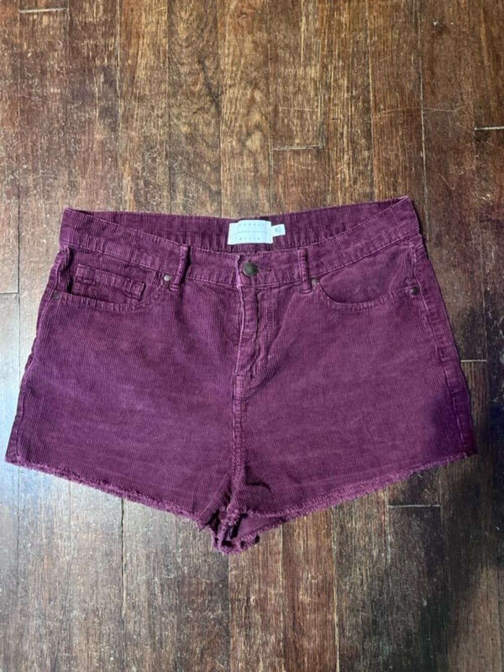 Kendall + Kylie Corduroy Shorts Size 29 Maroon Raw Hem - Picture 3 of 3